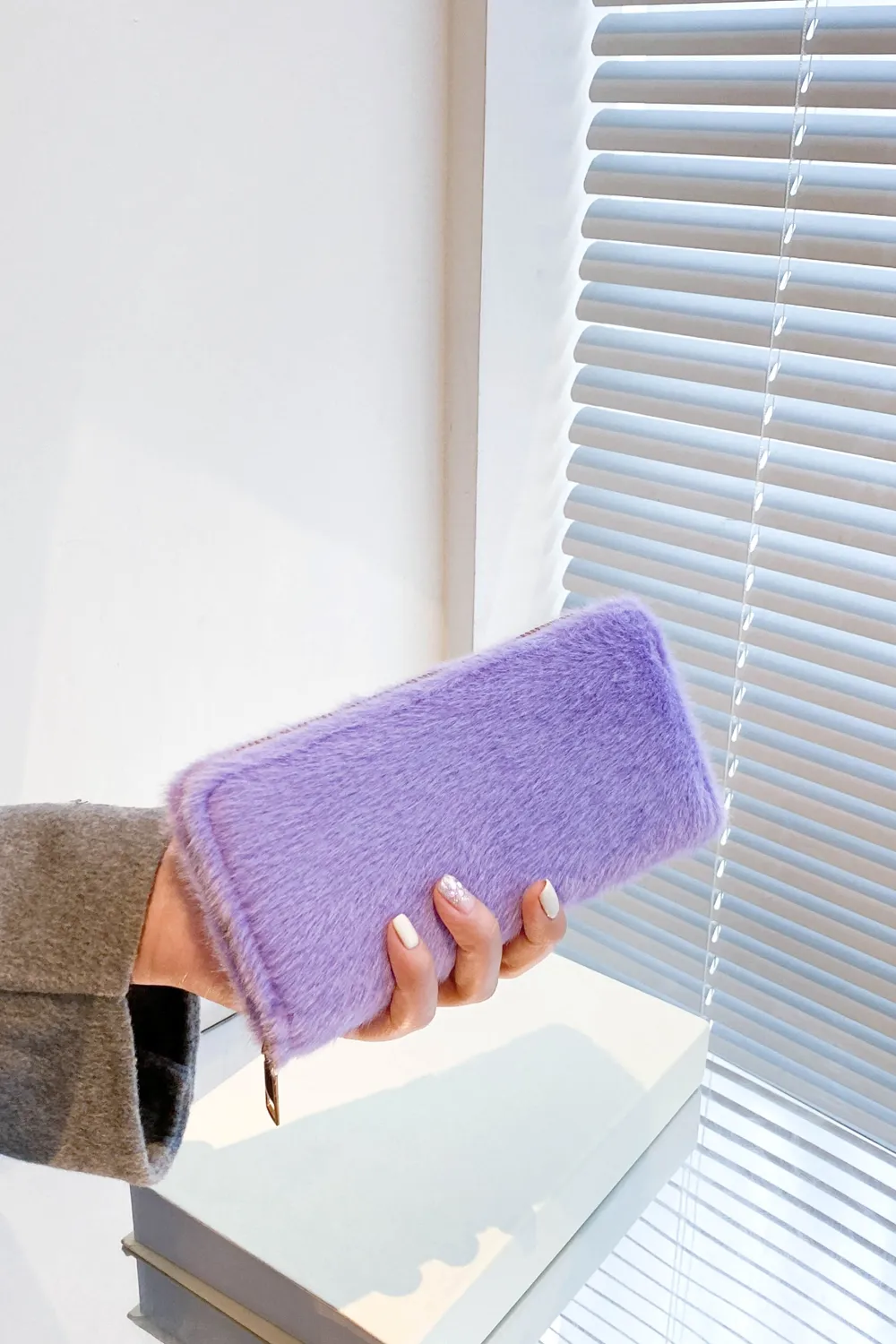 Solid Color Fluff Rectangle Wallet - Image 2