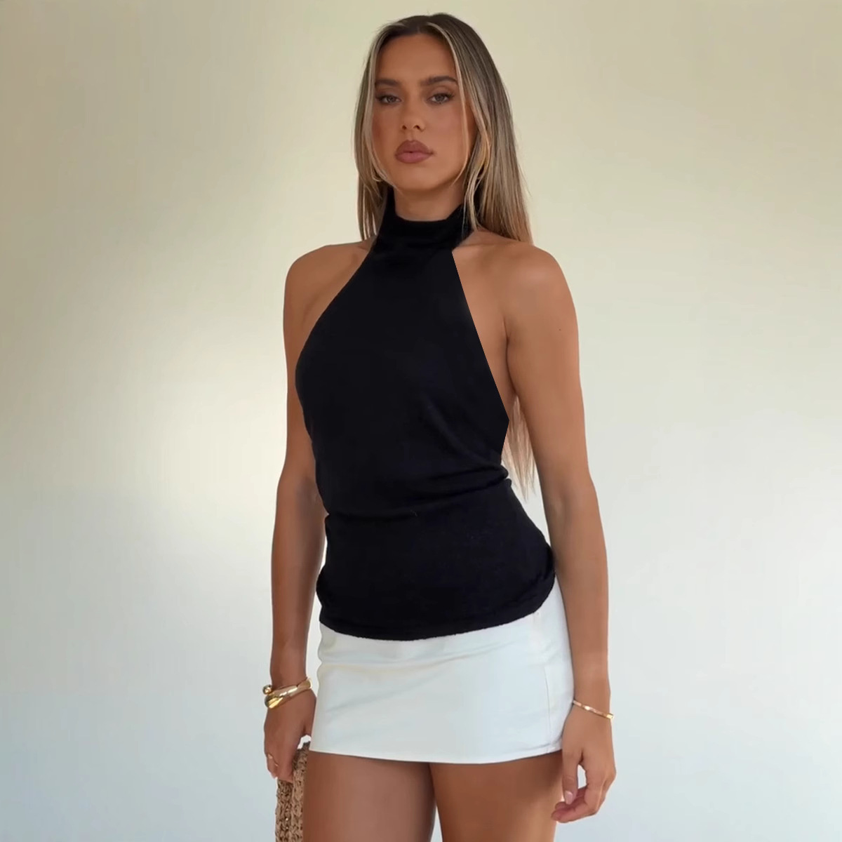 Hanging neck sexy hot girl with suspender top - Image 3