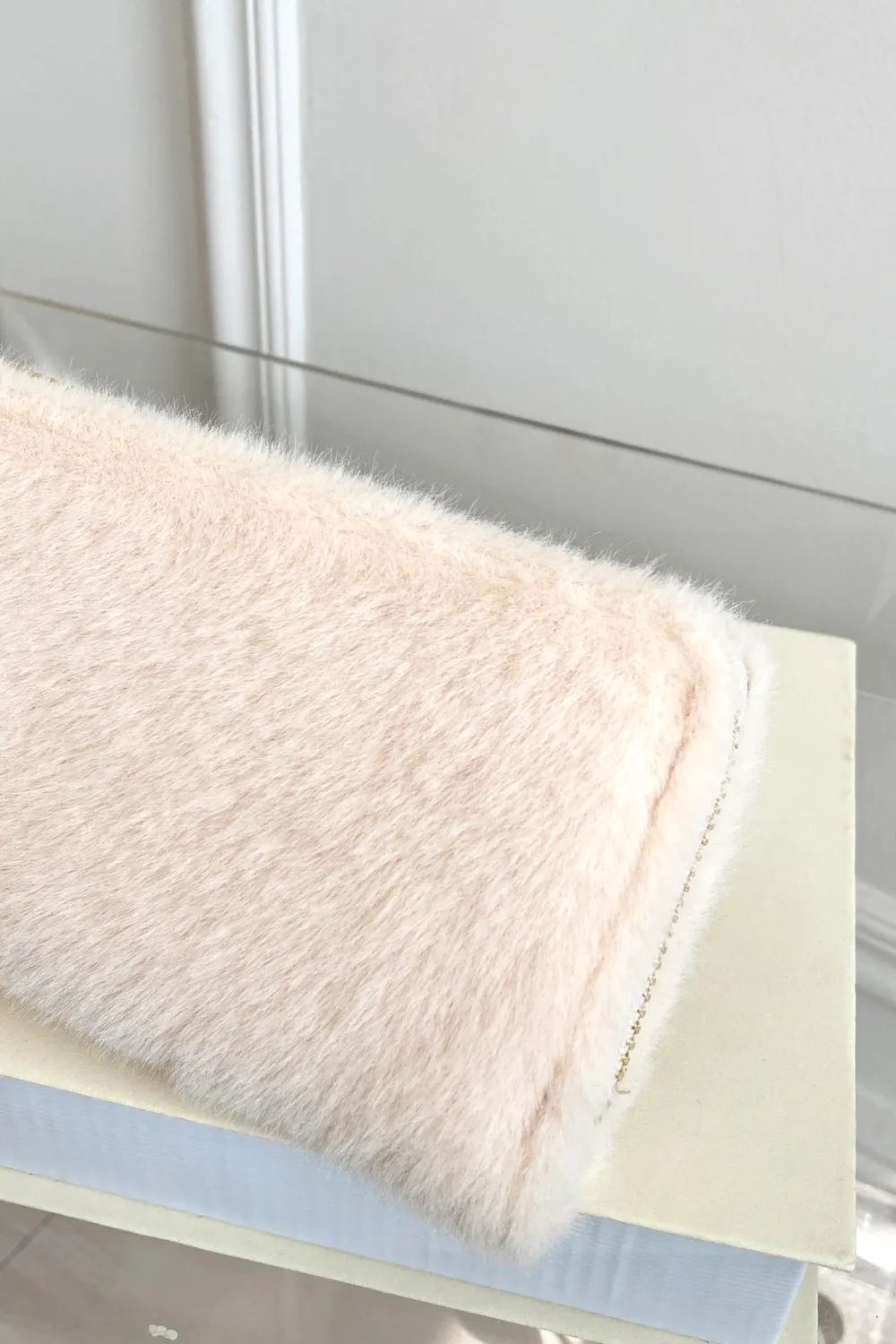 Solid Color Fluff Rectangle Wallet - Image 9