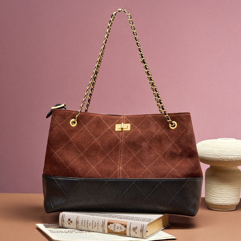 Chain shoulder crossbody leather tote bag suede handbag - Image 5