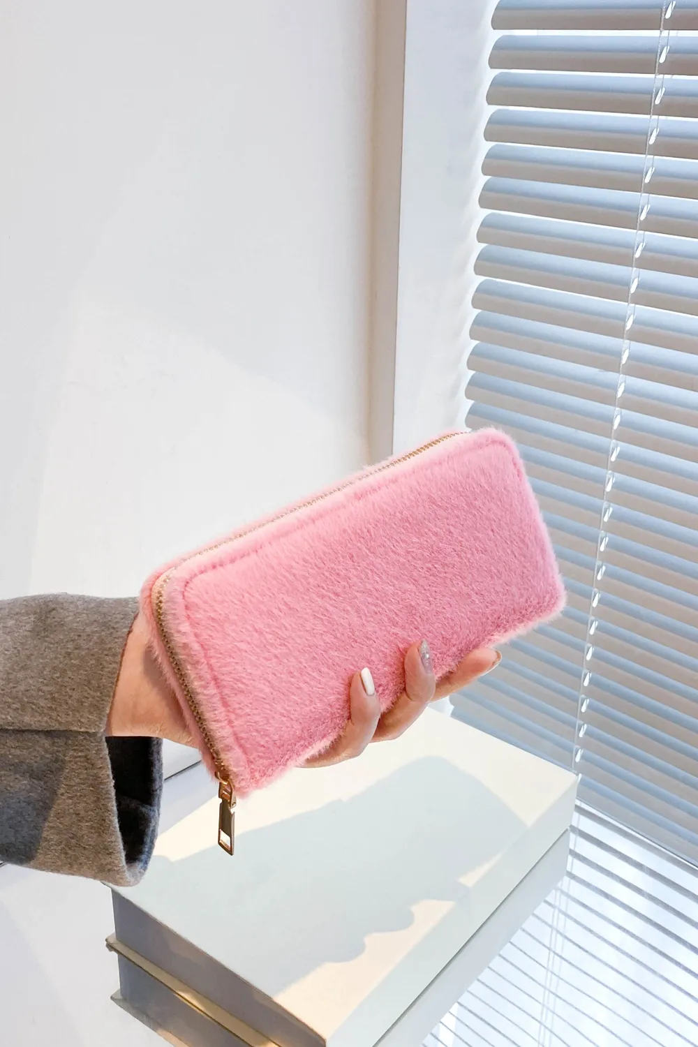 Solid Color Fluff Rectangle Wallet - Image 14